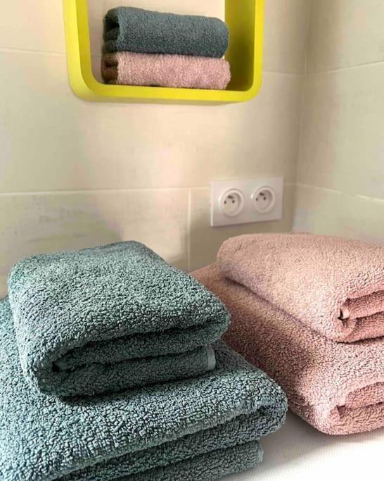 Charmante Maisonette A Arconnay Екстериор снимка