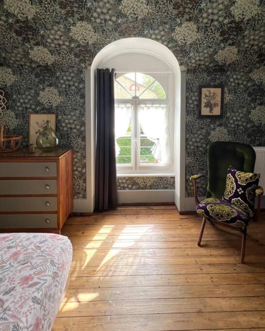 Charmante Maisonette A Arconnay Екстериор снимка