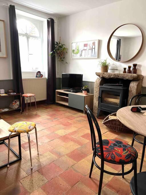 Charmante Maisonette A Arconnay Екстериор снимка